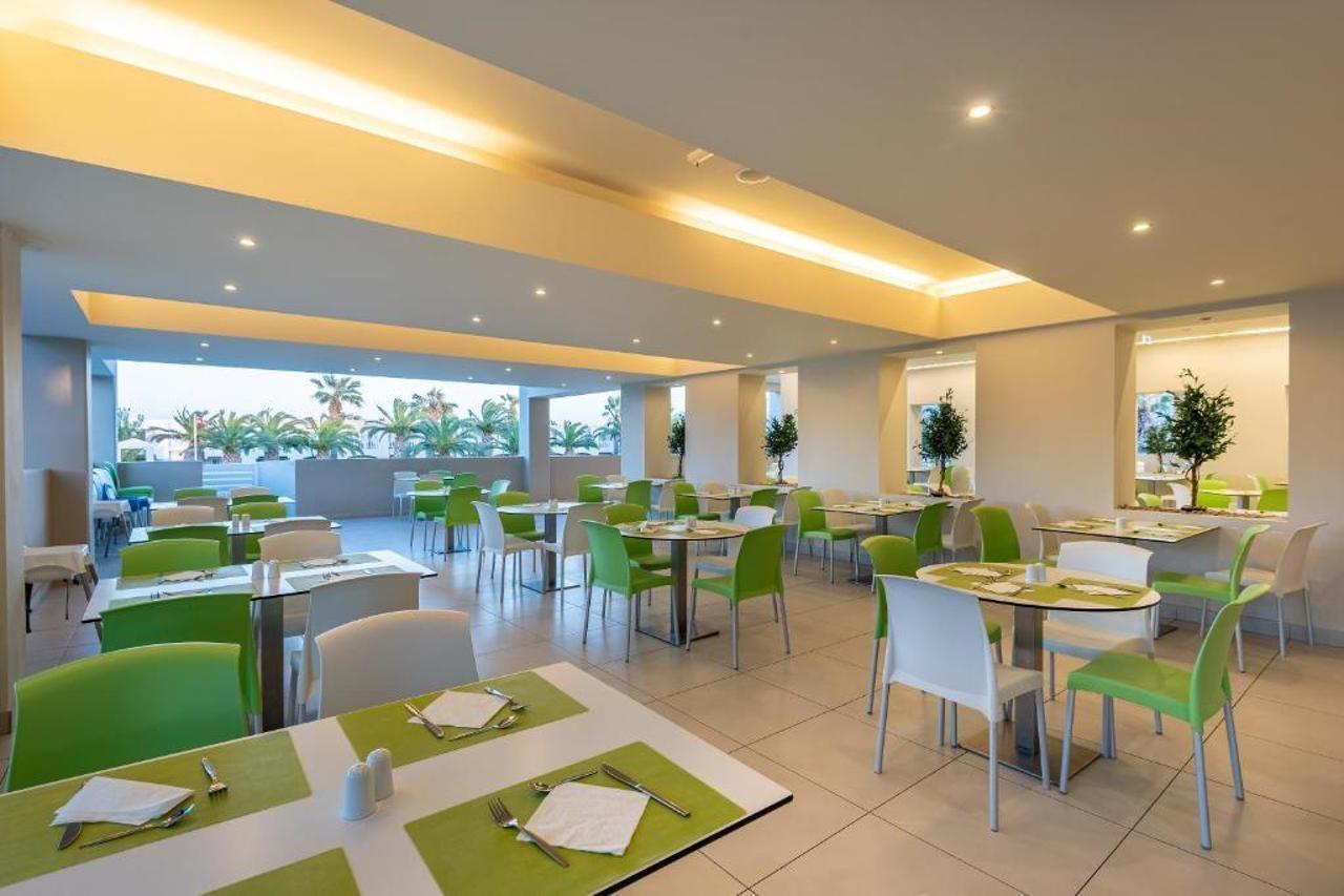 Akti Coast Club Hotel 马尔马里 外观 照片