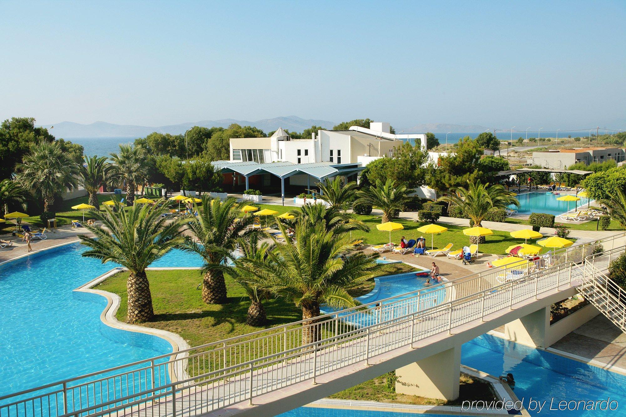 Akti Coast Club Hotel 马尔马里 外观 照片