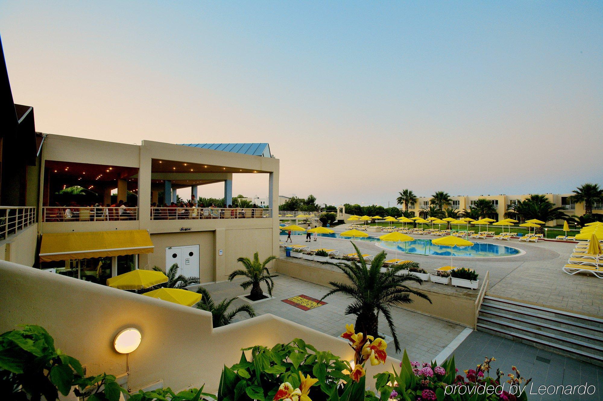 Akti Coast Club Hotel 马尔马里 外观 照片